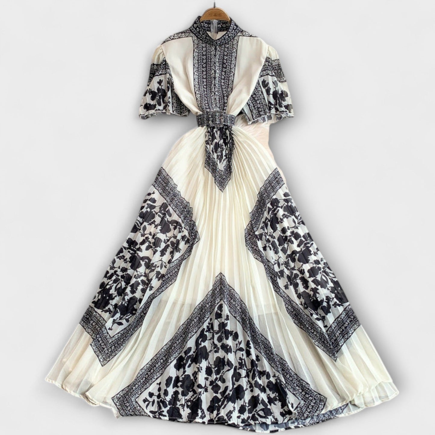 Delilah - Vintage-Inspired Dress