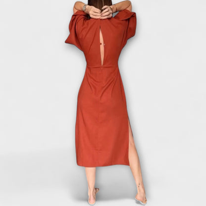 Holly - Casual Dress with V-Neck and Tie