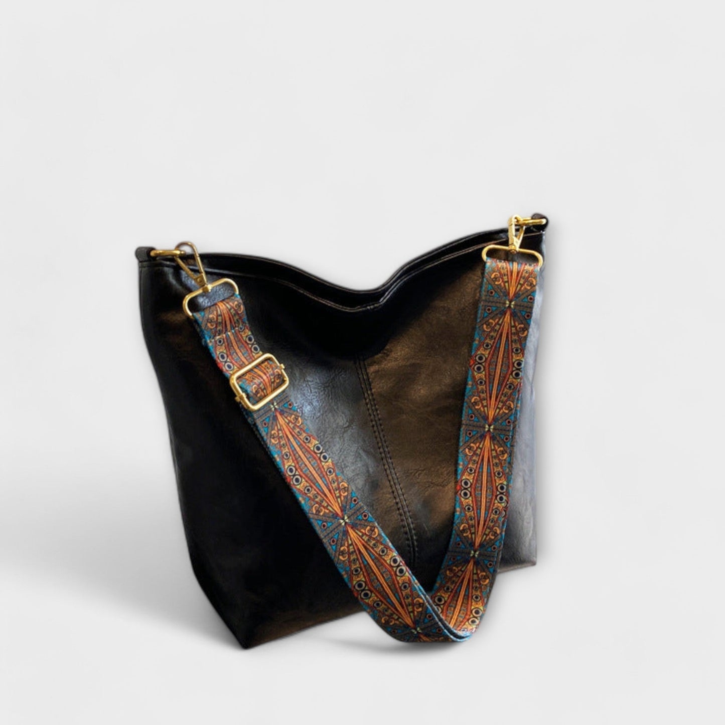Aurellia. - Elegant Vintage Handbag