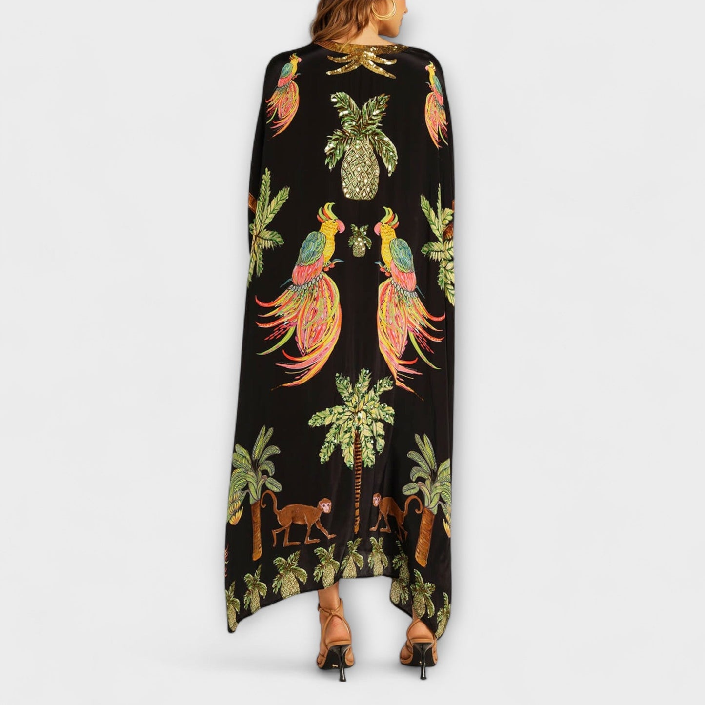 Linda - Eye-catching dress with off-shoulder design and coconut tree print